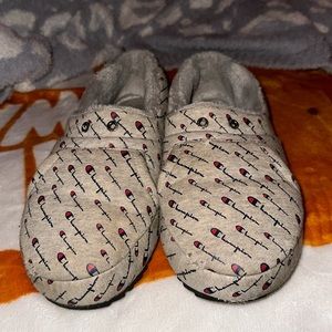 men’s champions slippers